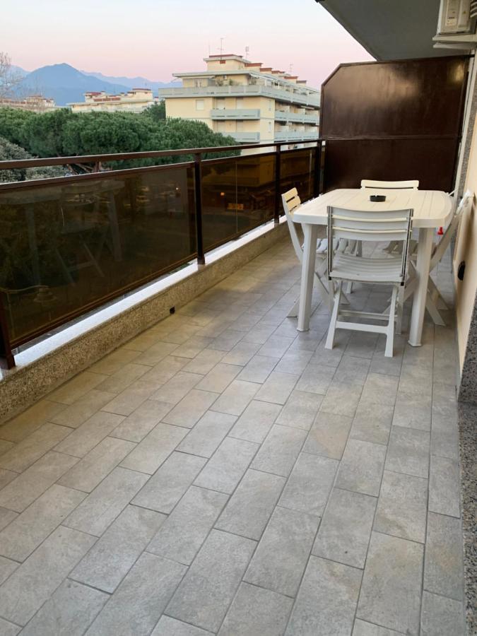 La Conchiglia A Marina Lejlighed Marina Di Carrara Eksteriør billede
